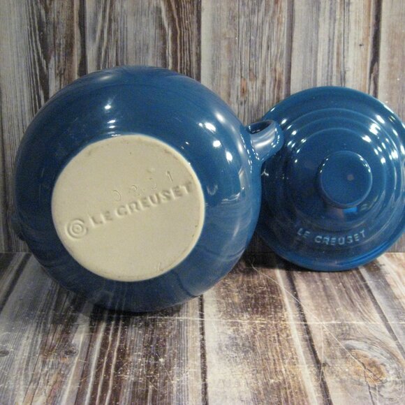 Le Creuset Heritage Blue Small Covered Bowl - Sugar Bowl - Picture 2 of 2